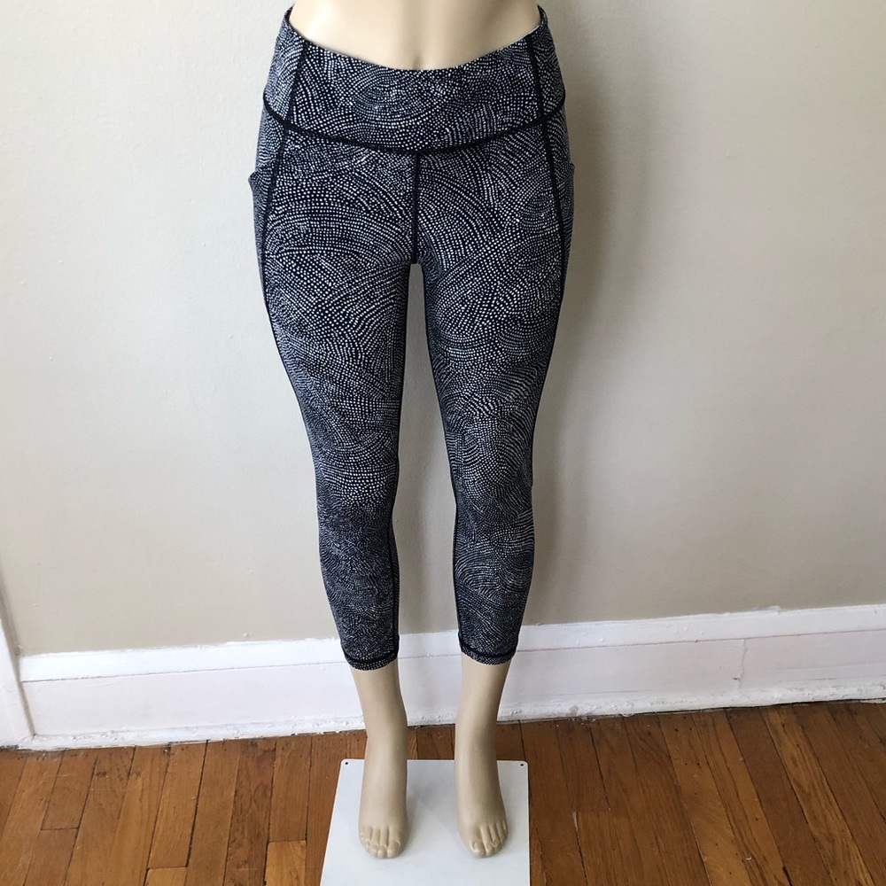 Lululemon Cropped Patterned Leggings